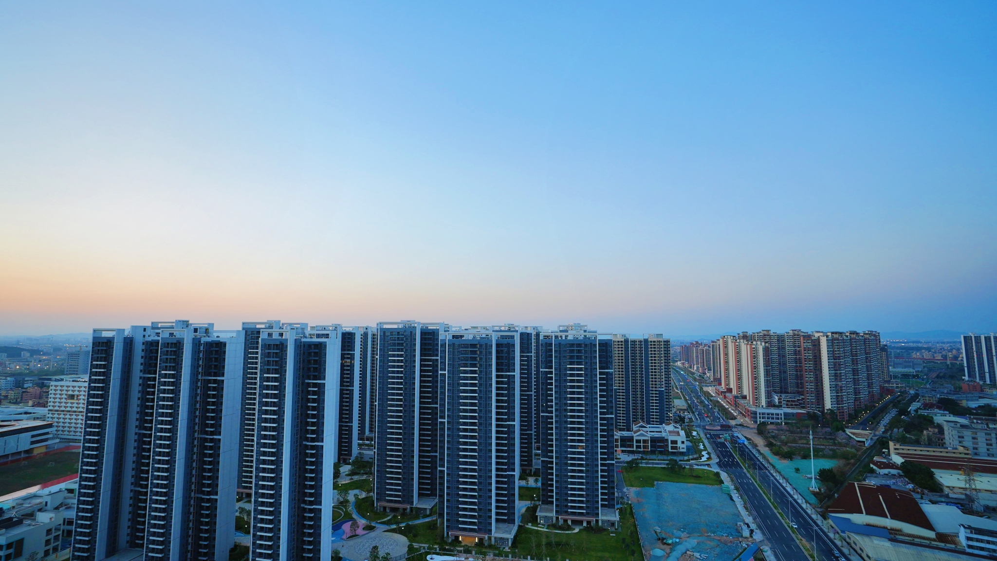 点亮“好房子”:佛山照明助力广州白云机场三期安置区打造全龄友好新标杆